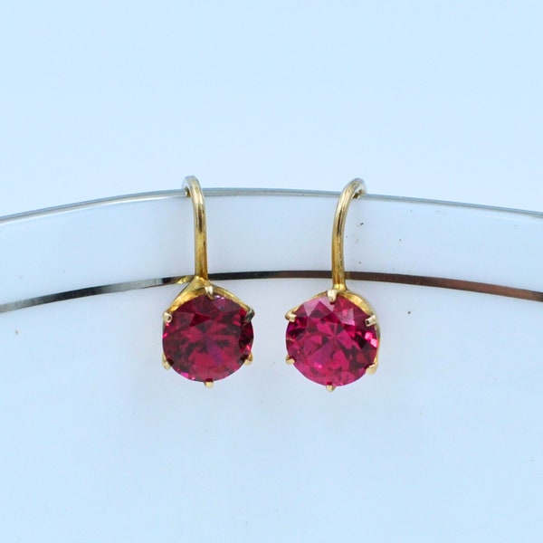 Vintage 9 Carat Gold Clip On Lab-Grown Ruby Earrings