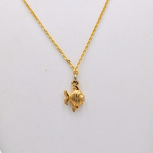 Vintage Fish Necklace - Gold Tone Chain And Fish Necklace