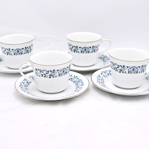 4er Set Noritake Royal Blue Duos - Teetassen und Untertassen aus blauem und weißem Fine Bone China mit Platinverzierung - Vintage Noritake Nippon aus den 1950er Jahren