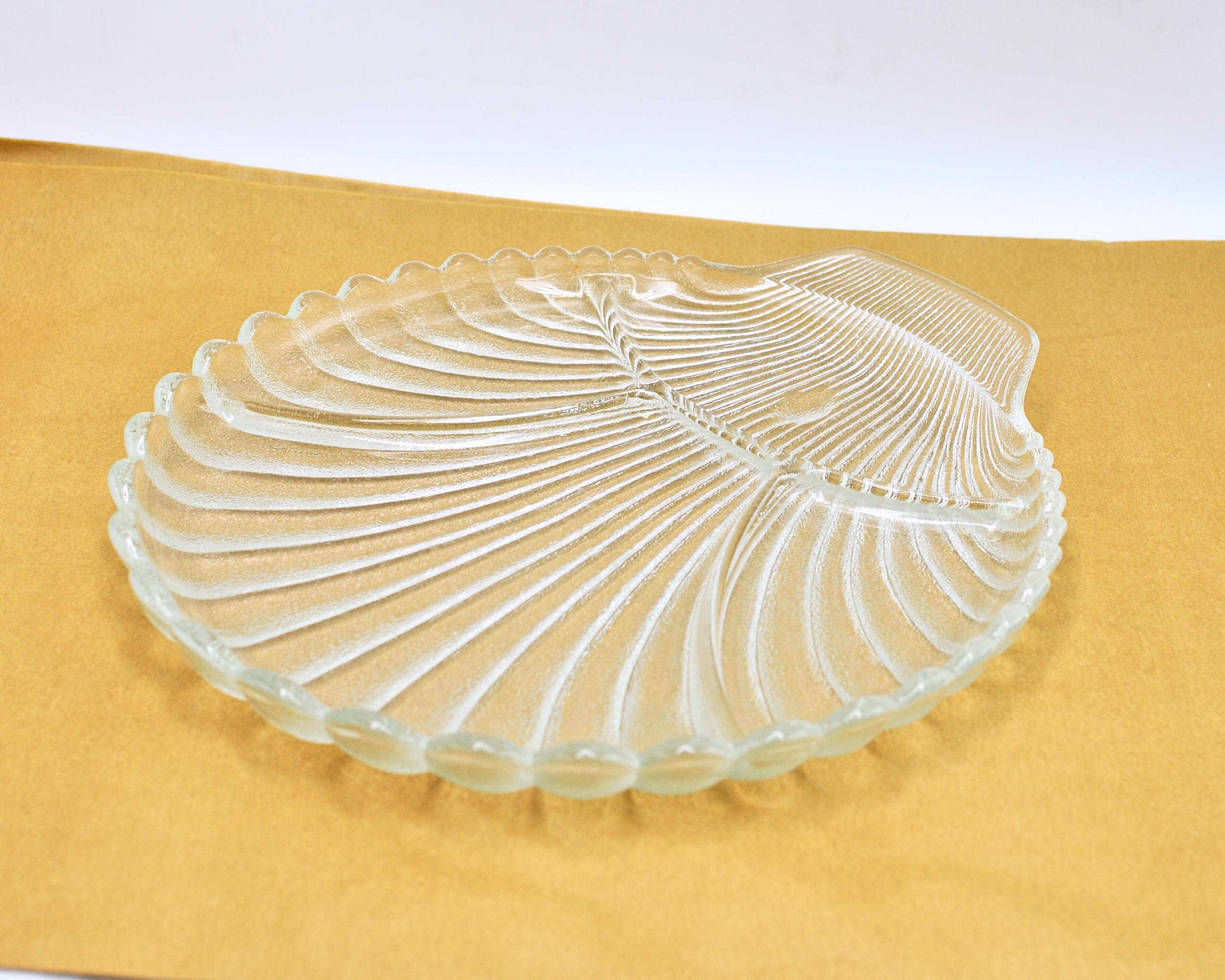 アンカーホッキング サービングプラッター ヴィンテージ アンカーホッキング ガラスシェルプレート – 仕切り付き