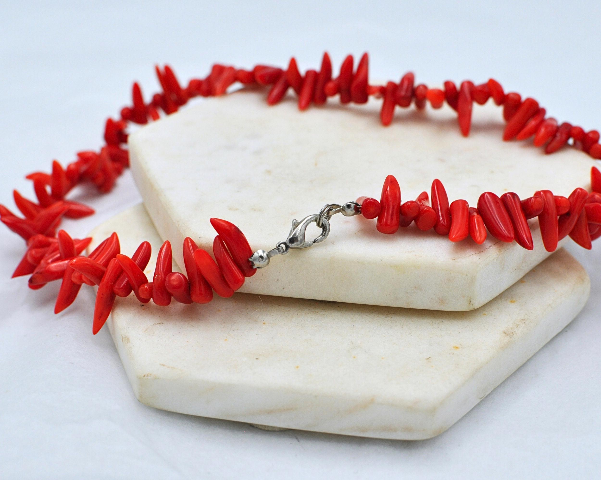 Collier Vintage En Corail Branche - Rouge - Occasion En Très Bon État