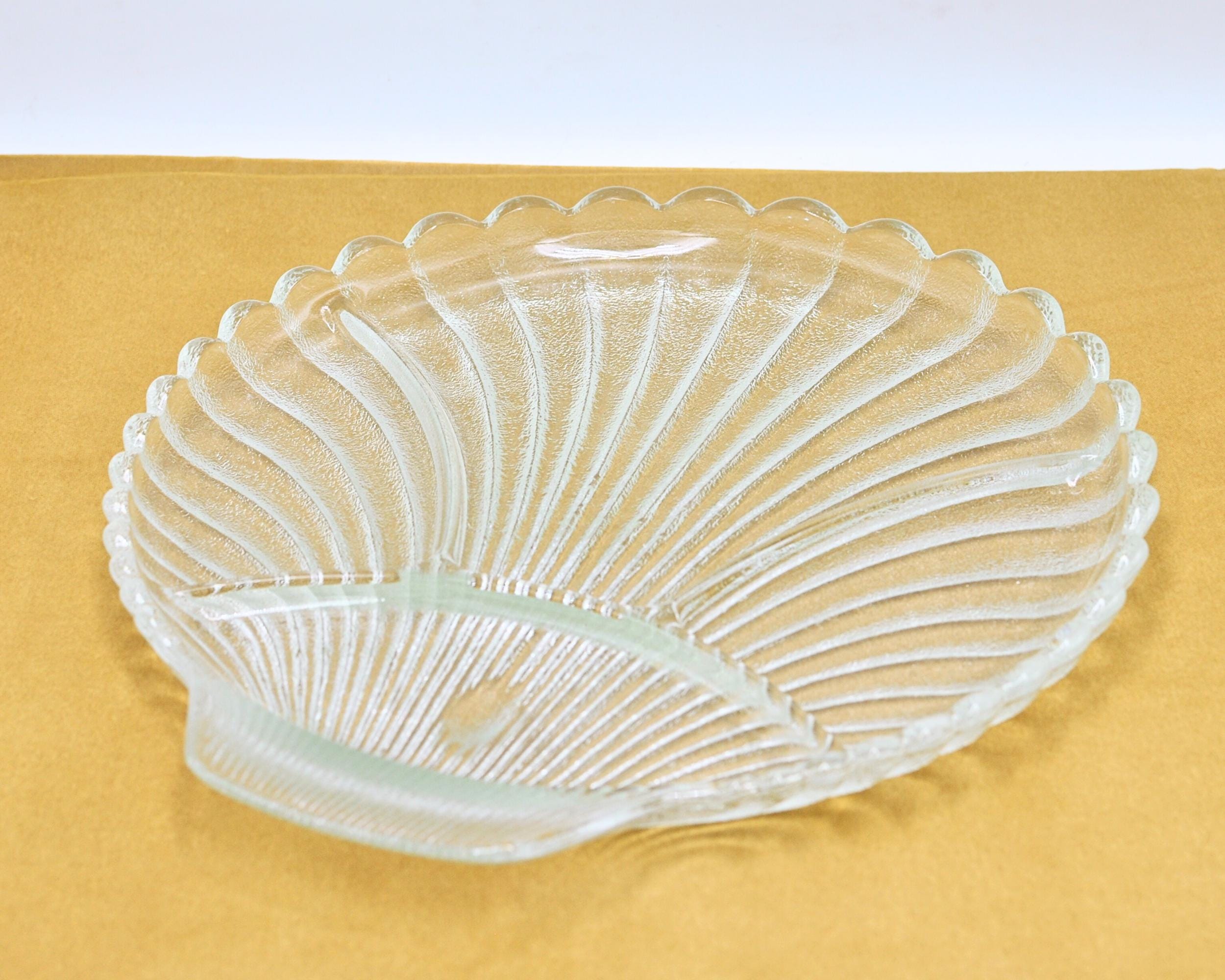 ヴィンテージ アンカーホッキング ガラスシェルプレート – 仕切り付き