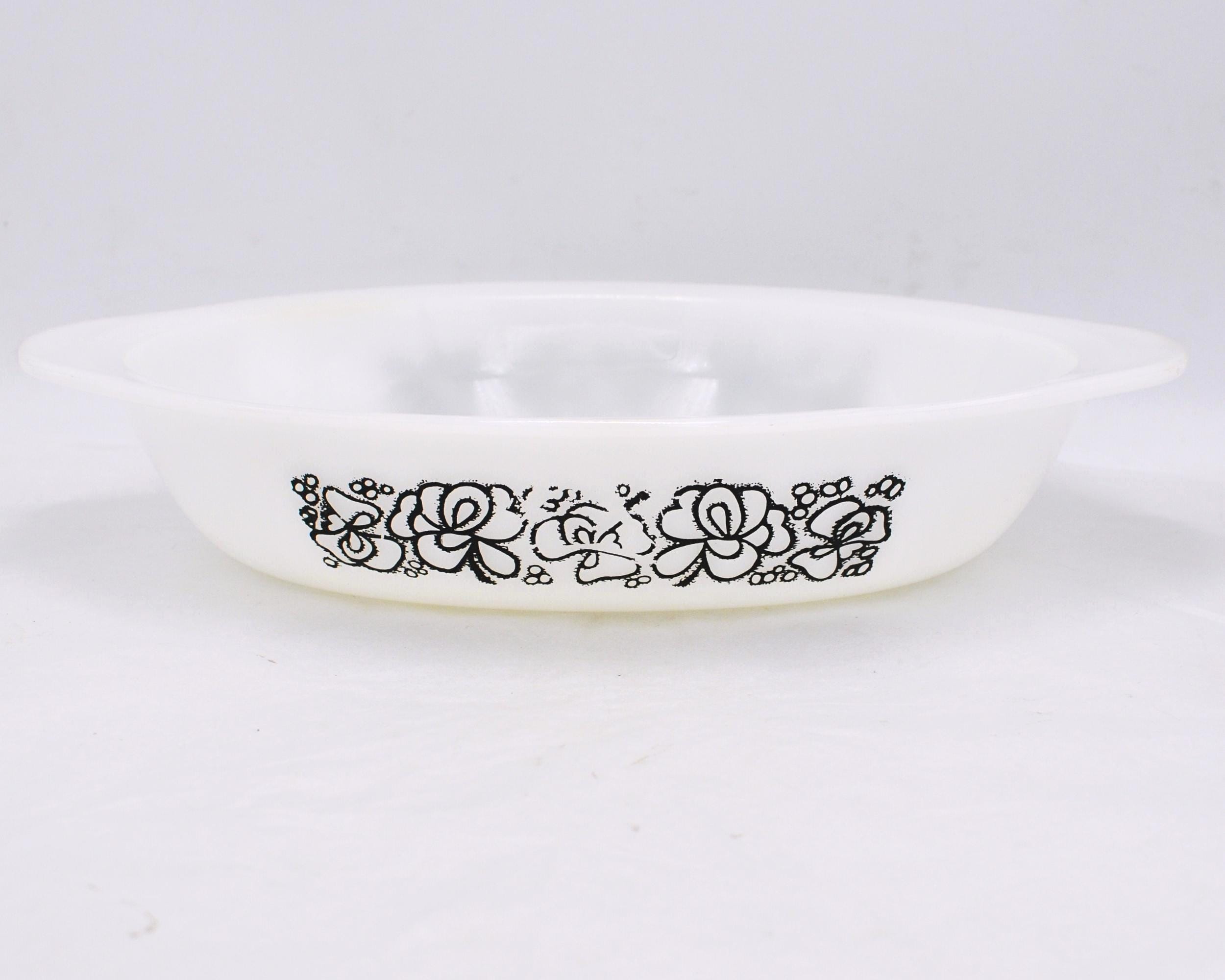 Vintage Pyrex 'Clover' Casserole Dish: Black Flowers on Milk Glass