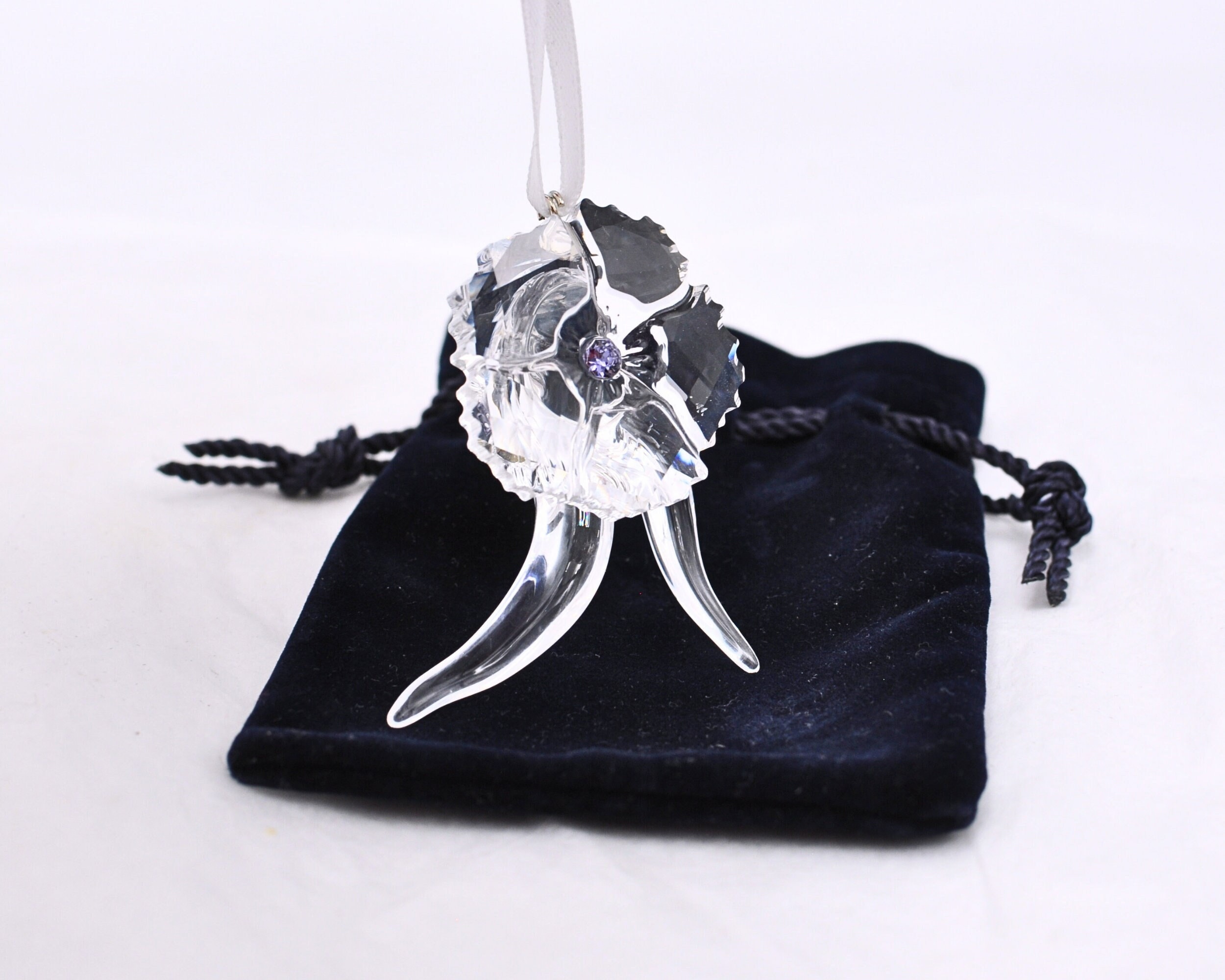 スワロフスキー アムールフラワー 5428549 - 2019年販売終了の