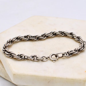 70's vintage silver925 necklace＆bracelet A Vintage Mexican Silver Necklace and Bracelet (Lot 1114