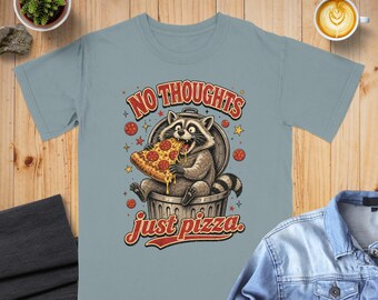 Maglietta senza pensieri, solo pizza. Divertente maglietta con procione, regalo per amanti del cibo, maglietta per amanti degli animali, stile vintage grunge, regalo per amanti della pizza per lui e per lei.