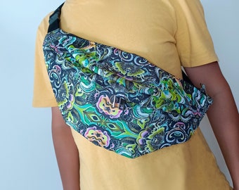 VW003 Versa-Wear Bag: "Nature Guardian"