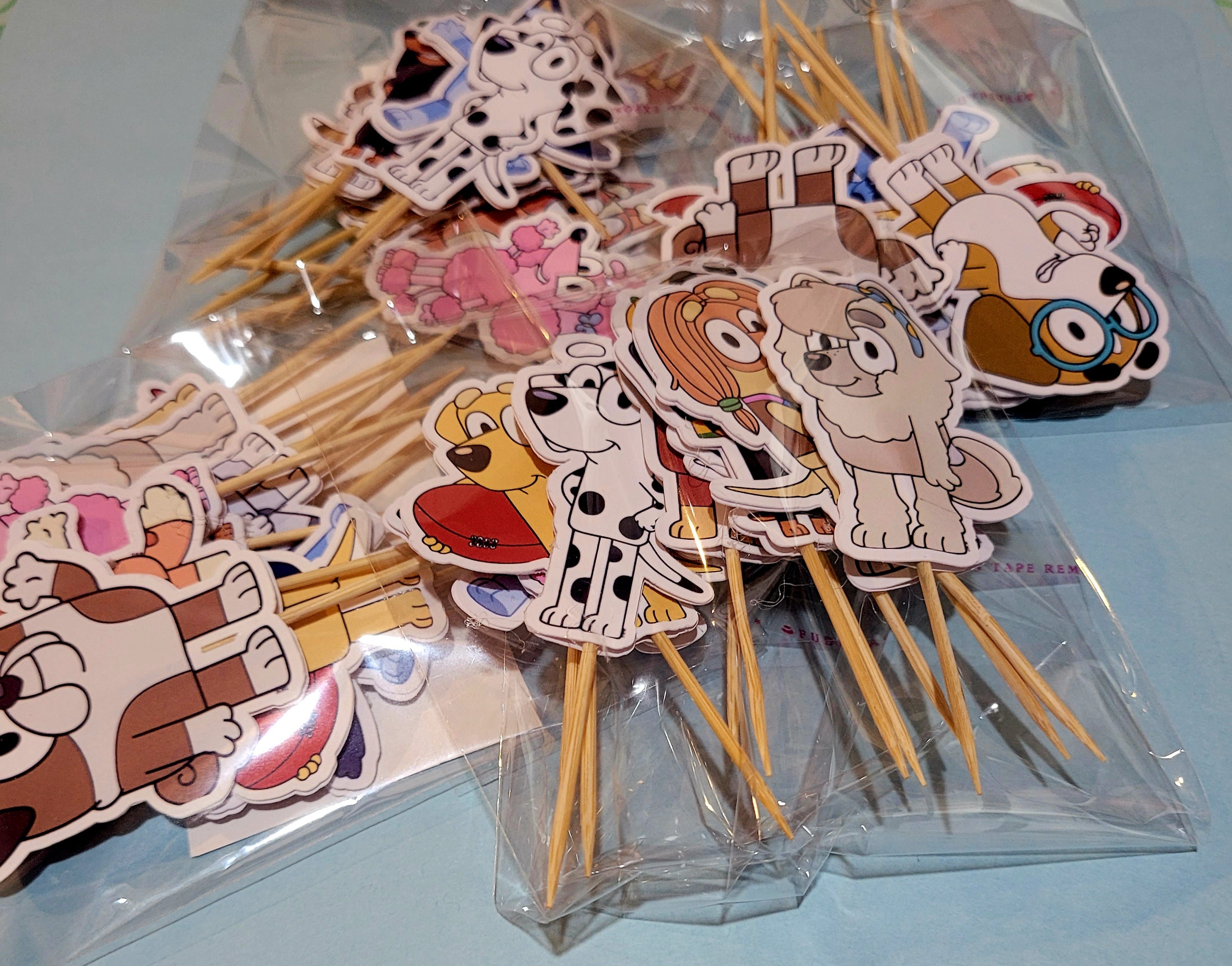 3. Beautiful CupcakesTopper, the perfect decoration for your Cupcakes.12 pieces per set with double sided characters.Material:photographic paperDimensions:2.3in height Character approximatelyPlease note the following important details:Cancellations and returns are not accepted due to the personalized nature of our products. them with your chosen delights.We cannot be held responsible for any shipping errors or damages during transit.Thank you for considering Mayra's Craft World for your special moments. We appreciate your interest in our designs and look forward to creating a memorable experience for you and your recipients.Sincerely, Mayra's Craft World