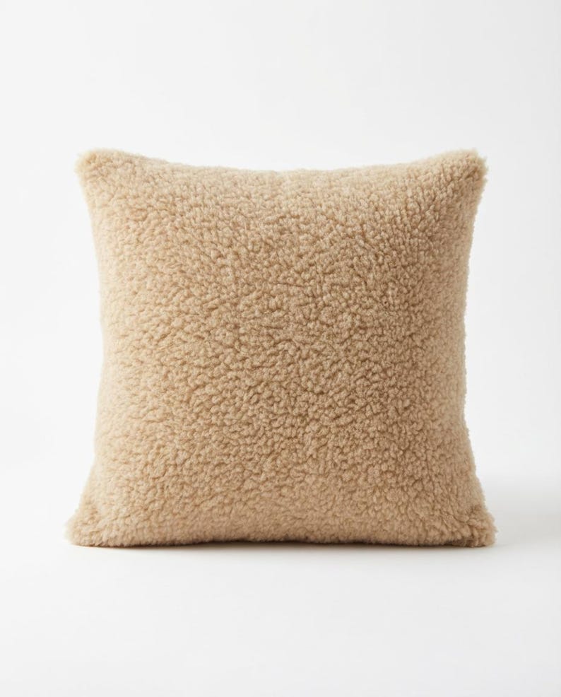 Beige Teddy Pillow Cover | Boucle Cushion | Minimalist Home Decor | Neutral Throw Pillow | Cozy Sofa Pillow 40 × 40 cm