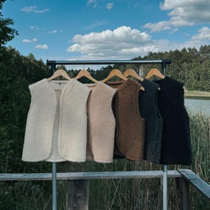 Gilet in lana lana d&#39;agnello lana merino 100% LANA lana nuova 2025 Merino Gilet in lana merino morbido e caldo fatto a mano da donna