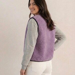 Teddyweste Damen | Merino Wollweste | Naturwolle | Leicht & Weich | Handmade | Minimalistisch Bild 17