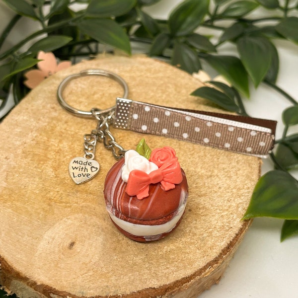 Porte-clé Macaron gourmand marbré bronze avec deux roses et un nœud en Pâte polymère FIMO - Bijoux fait mains, Cadeau à Offrir