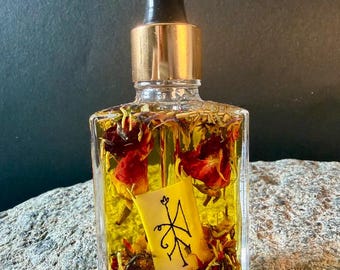 High John the Conqueror Ritual Oil Luck Magick Gambling oil, Winning, Confidence