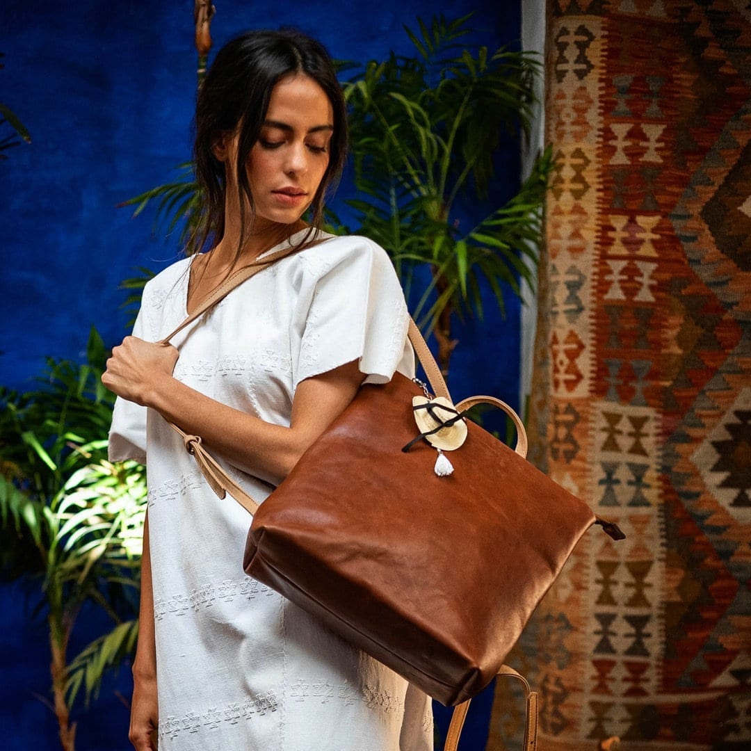 camel leather shoulder backpack New York (Camel Color) and dual bottle pockets 22" Men's High Quality Camel