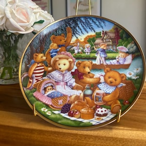 Vintage Franklin Mint Heirloom ‘A Teddy Bear Picnic’ Plate