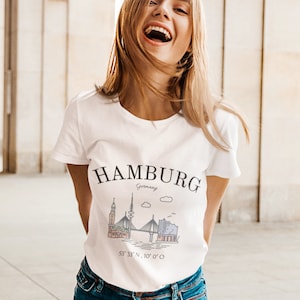 Hamburg Shirt, Hamburg TShirt, Hamburg Souvenir, Hamburg Gift, Hamburg Skyline, Hamburg travel, Hamburg Decoration, Hamburg Charm TShirt