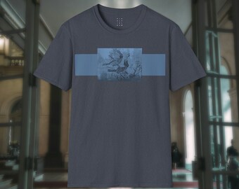 Blue Motif Unique Grungy Tucan Urban Art Wall Painting Unisex Softstyle T-Shirt