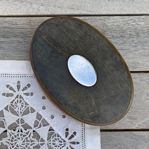Vintage horn snuff box with decorative metal on the lid