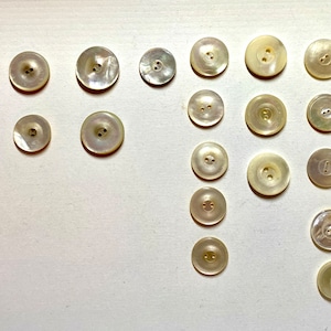 Vintage and antique mother of pearl buttons