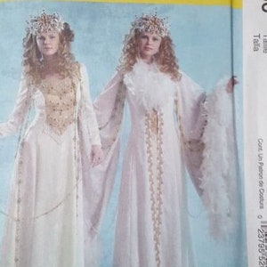 McCalls pattern 5206 medieval gown sizes 14-20 RARE out-of-print uncut factory folded image 1