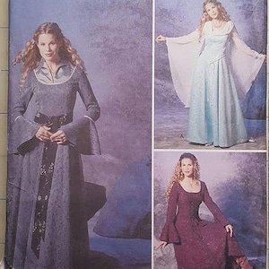 Simplicity pattern 9891 medieval gown sizes 6-12 out-of-print some pieces neatly cut all here