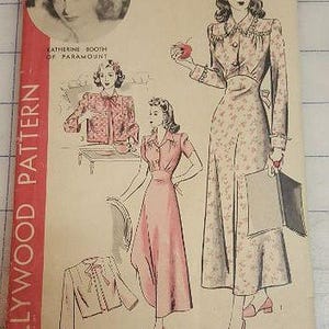 Vintage Hollywood pattern 1028 women&#39;s 1940s nightgown and bedjacket bust 30 RARE out of print, instructions, unprinted pieces none missing
