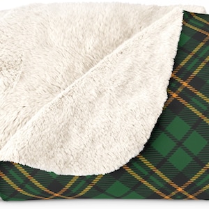 Plaid Throw Blanket Monogrammed Sherpa Custom Christmas Throw Blanket Swedish Christmas Cozy Blanket Checker Blanket Moving Away Gift Teen