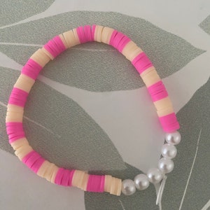 Bracelet rose et beige fais mains image 1