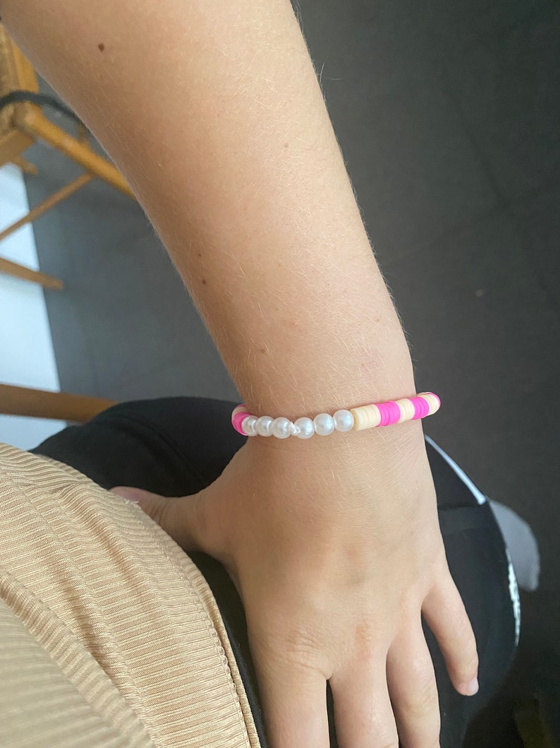 Bracelet rose et beige fais mains image 4