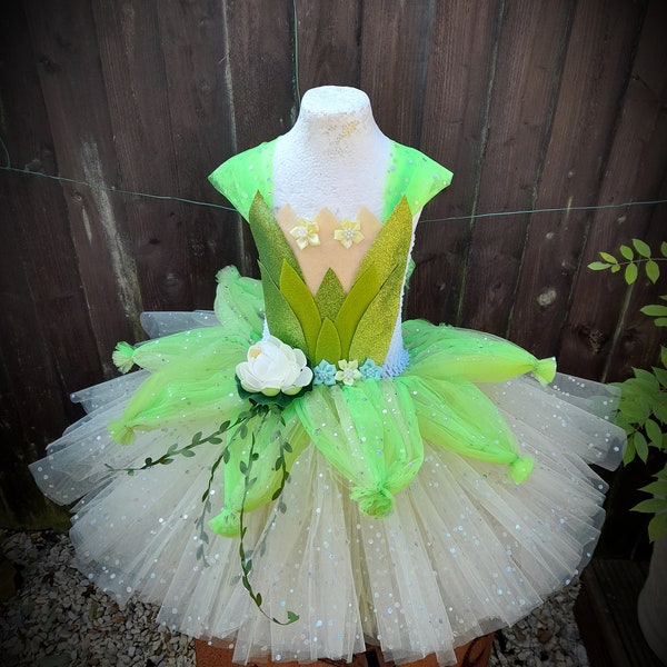 Robe Tutu longueur genou inspirée de la princesse et de la grenouille de luxe - Costume d'Halloween, robe de soirée princesse, cadeau d'anniversaire de Noël, concours de beauté