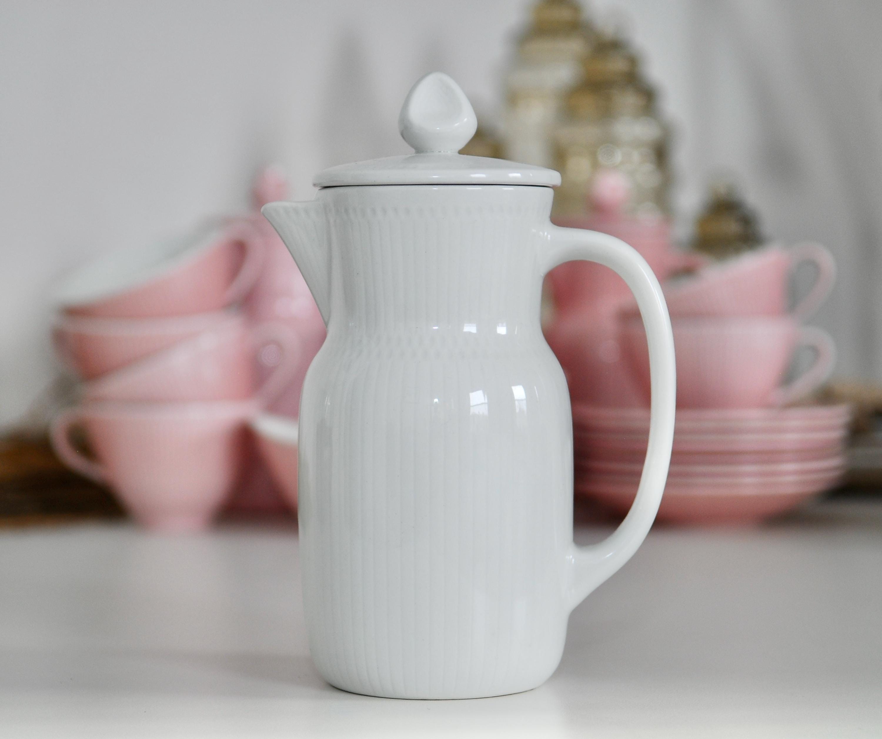 Rörstrand Rosmarin Lidded Chocolate Pot / Carafe, 1 Liter — White