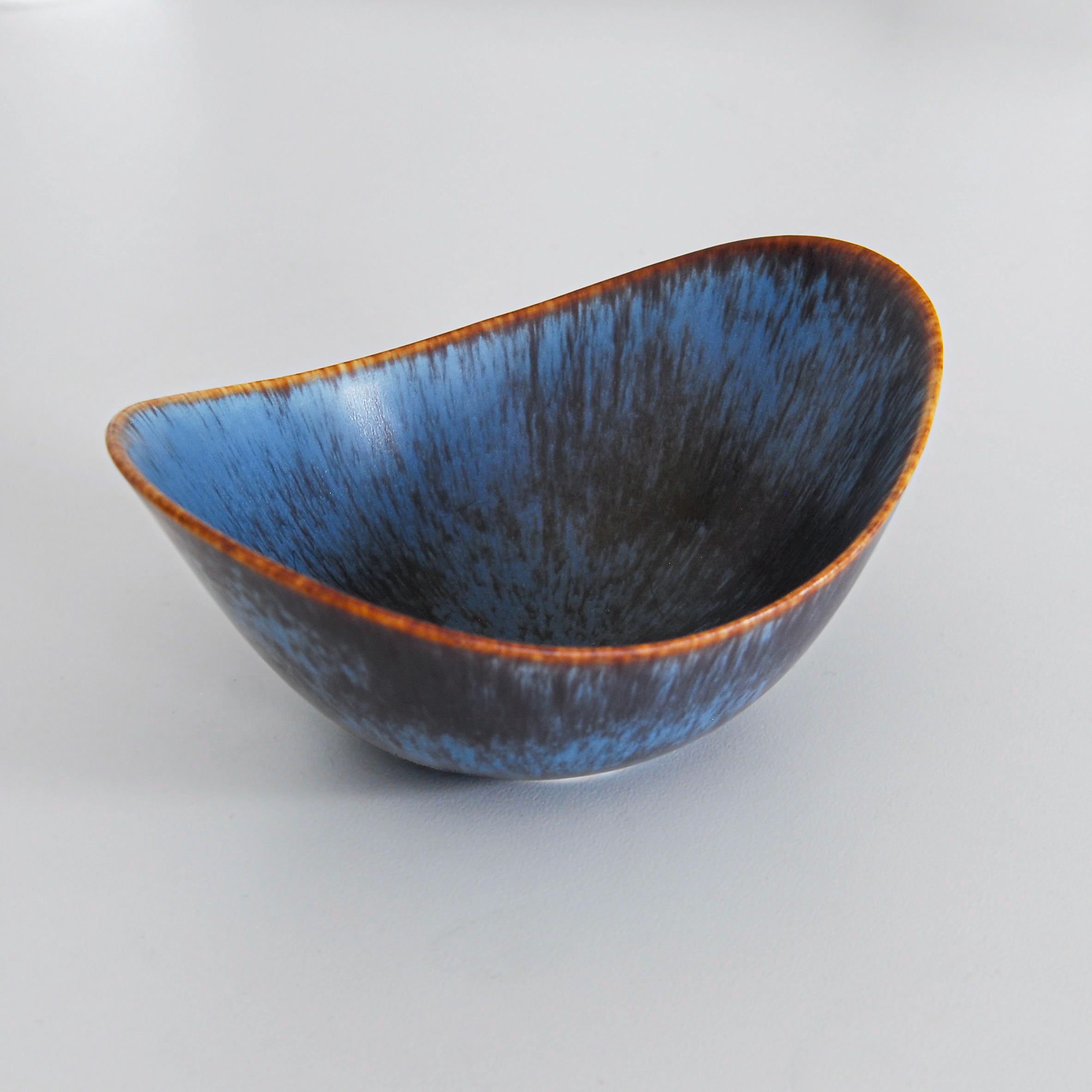 Gunnar Nylund Aro Bowl - Etsy