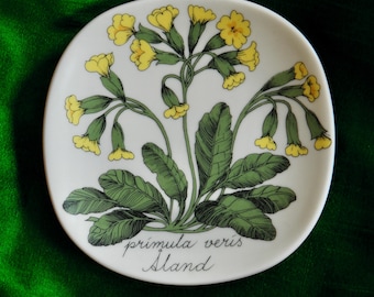 Arabia Finland Esteri Tomula Primula Veris Åland "Botanica" Wall Plate — Limited Release