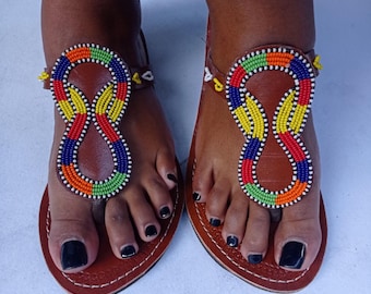 Sandalias de gladiador de cuero con cuentas masái: calzado tribal de verano hecho a mano