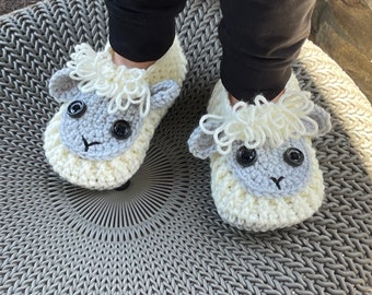 kids Animal  slippers age 4  ~ ready to ship and available made to order . Super cute Sheep Lamb with upgrade non~ slip sole. See size guide