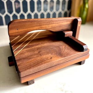 Handmade Walnut & Oak Tortilla Press | 9 Inch Wooden Tortilla Maker | Mexican Kitchen Tool | Gift for Abuela | Artisan Kitchenware
