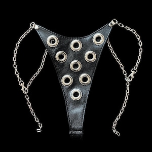 VOIR Black Leather Thong w/ Grommets
