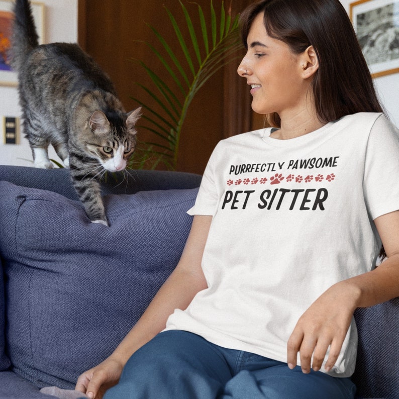 Professional Pet Sitter t-shirt Pawsome Pet Sitter shirt Pet Sitter gift Unisex t-shirt image 2