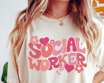 Comfort Colors Social Worker T Shirt Retro Social Worker Shirt Groovy Social Worker TShirt Social Worker Graduation Gift, MSW T Shirt