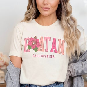 Roatan Shirt Roatan T-Shirt Roatan T Shirt Roatan Vacation Shirt Summer Roatan Trip Roatan Crewneck Pink Print T-Shirt Beach Coverup