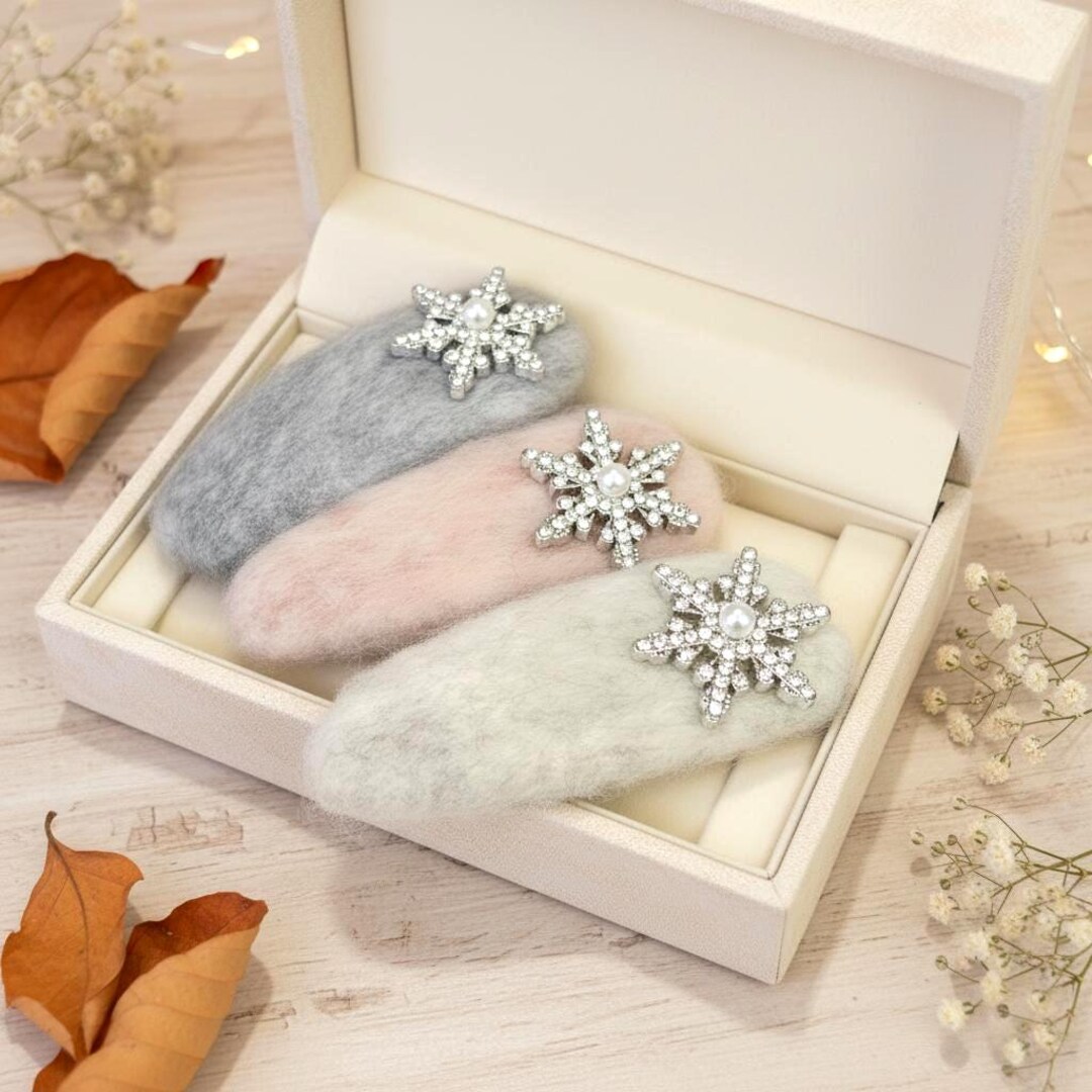 Fuzzy Snowflake Akoya Pearl Snowflake Fuzzy Hair Barrette Clips, Winter Christmas Hair ...