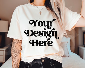 Ivory Comfort Colors CC17 Tattoo Model CC1717 Oversized Boyfriend Edgy Alt Mockup Grunge Mockup Feminist Aesthetic Mockup Black Girl Model