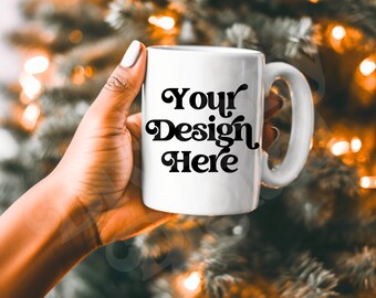 Maqueta de taza de Navidad Maqueta de taza de 15 oz, Maqueta de taza en blanco modelo chica negra, Maqueta de taza de café modelo negro, Maqueta de taza de Navidad de cerámica blanca