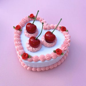 Cherrylicious Fake Cake Heart Decor Box - Vintage Decor Fake Cake Trinket Jewelry Box