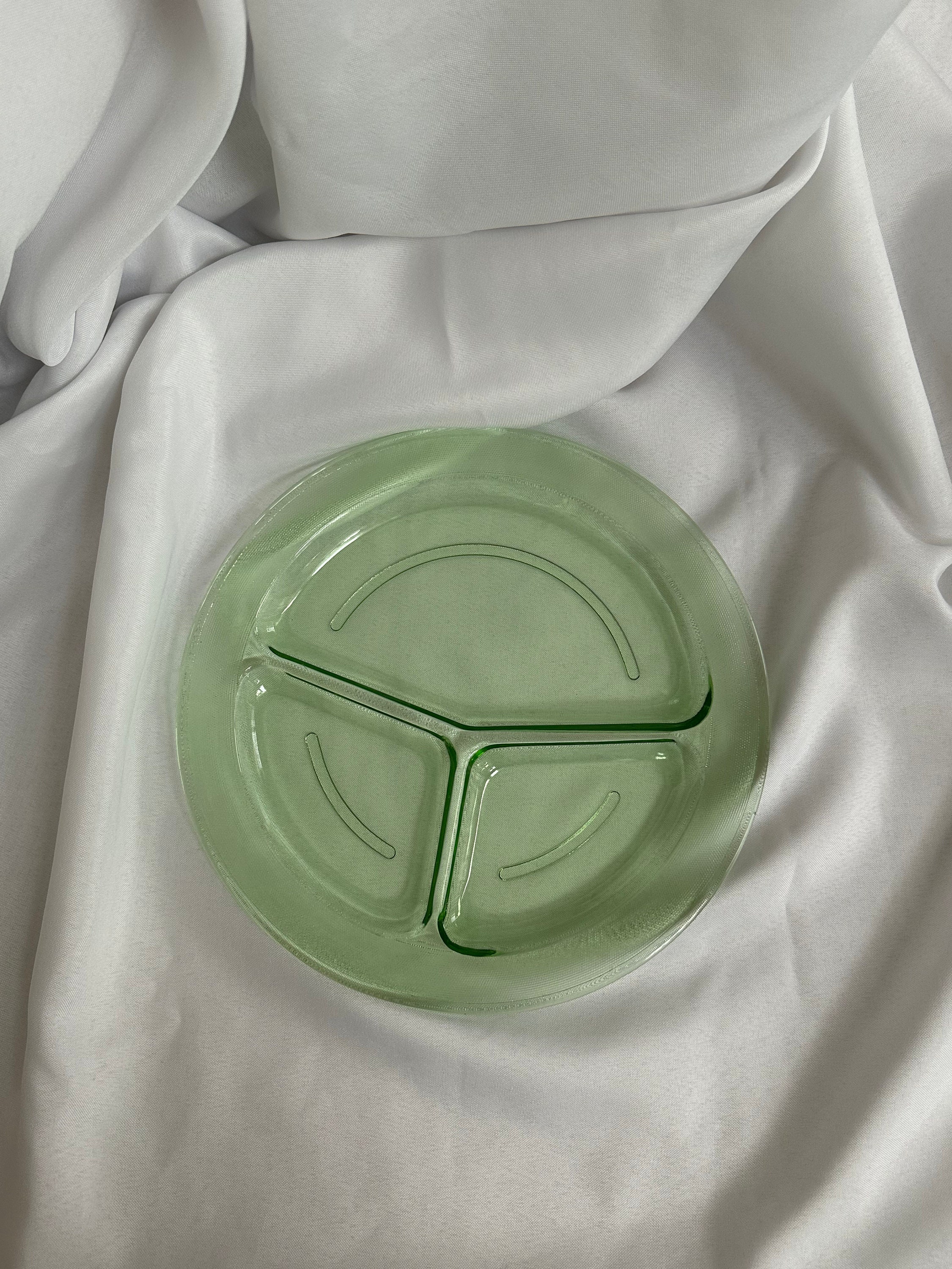 1930s Vintage Uranium Vaseline Green Depression Glass Divided Grill