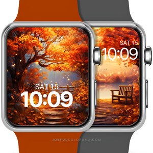 Könnte beinhalten: Zwei Smartwatches mit herbstlichen Bildschirmen. Einer zeigt einen Weg durch einen Wald mit orangefarbenen Blättern, der andere eine Bank an einem See. Beide Displays zeigen Datum und Uhrzeit. Die Armbänder sind orange und grau.