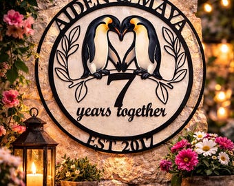 Cartello in metallo personalizzato a forma di pinguino, decorazione murale per coppia per il settimo anniversario