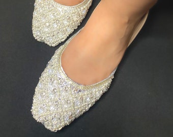 Desi Foot Signature Silver Crystal Khussa Jutti Indian Pakistani Womens Shoes Footwear For Weddings Punjabi Jutti