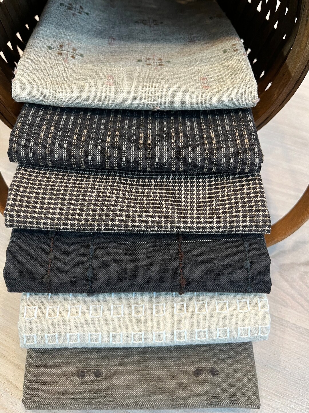 FREE SHIP Japanese Yarn Dyed Fabric Set of 6 Fat Quarter Bundle