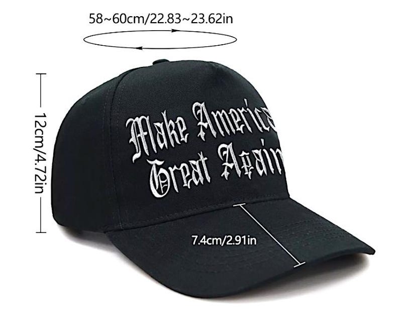 Peut inclure: Casquette de baseball noire avec l'inscription "Make America Great Again" en lettres gothiques blanches. La casquette mesure 58-60cm de circonf&eacute;rence, 12cm de hauteur et 7,4cm de visi&egrave;re.